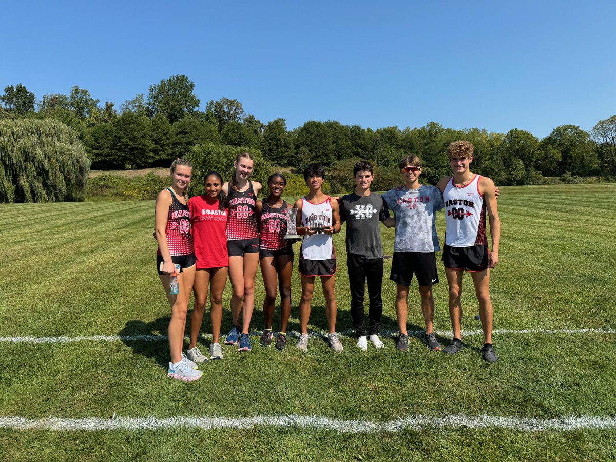 RoverXC's tweet photo. So incredibly proud of these kids today!!!! They ran awesome! Two hard fought wins today! Congratulations to the Phillipsburg teams and their coaches as wellโฆit was just an amazing day and meet to watch! Thank you for hosting us! ๐๐ปโโ๏ธโค๏ธ๐๐ป๐โโ๏ธ
#amazingday
#amazingfans https://t.co/shSWXHcY2d
