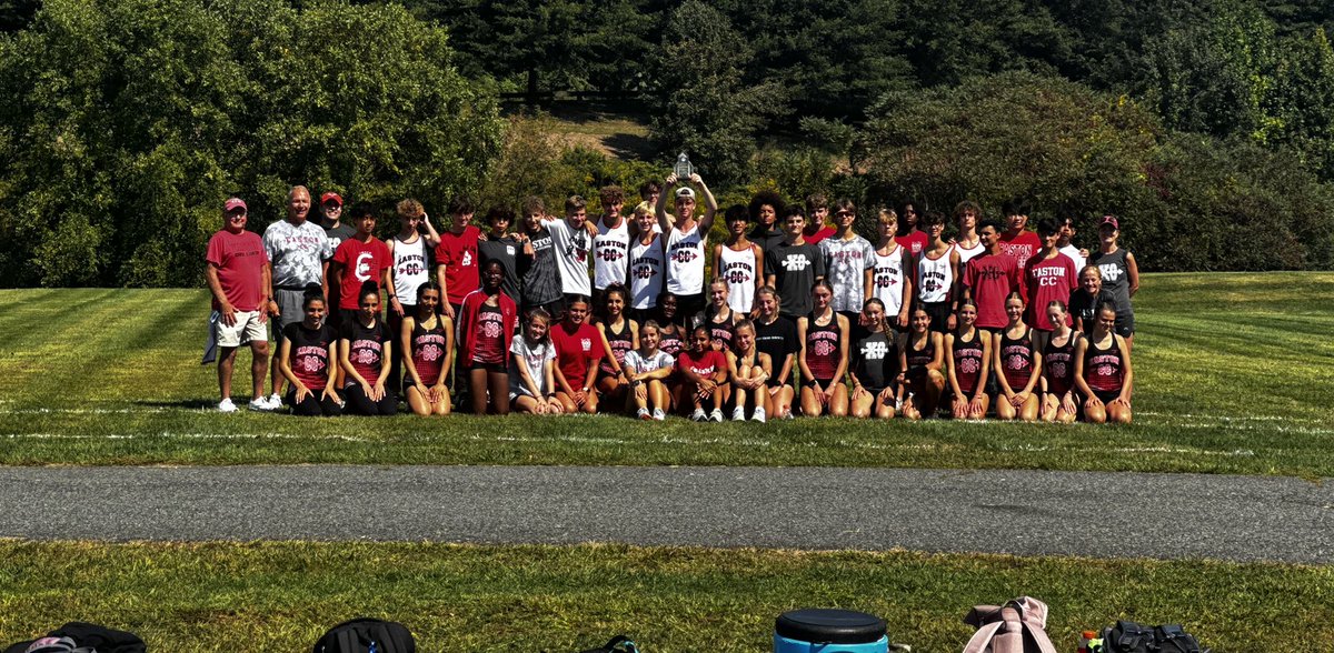 RoverXC's tweet photo. So incredibly proud of these kids today!!!! They ran awesome! Two hard fought wins today! Congratulations to the Phillipsburg teams and their coaches as wellโฆit was just an amazing day and meet to watch! Thank you for hosting us! ๐๐ปโโ๏ธโค๏ธ๐๐ป๐โโ๏ธ
#amazingday
#amazingfans https://t.co/shSWXHcY2d