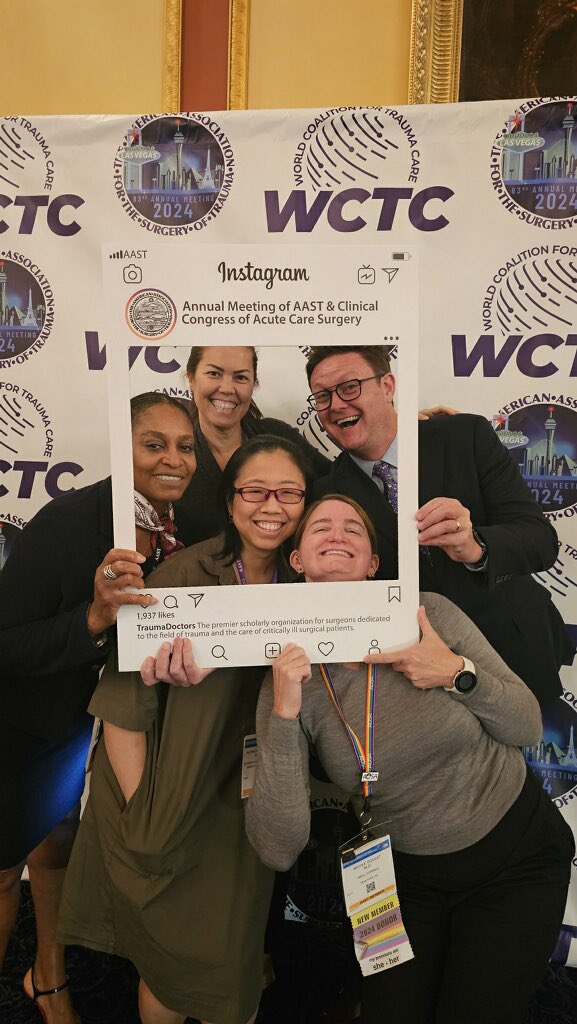 Annual convening of the NYU Faculty Alumni Group was a success! So good to see colleagues and friends at #AAST2024 <a href="/nikkiskier/">Nicole Goulet</a> <a href="/prachee1804/">Patricia Ayoung-Chee</a> <a href="/DDeekjos/">Dee J. MD FACS FCCM</a>