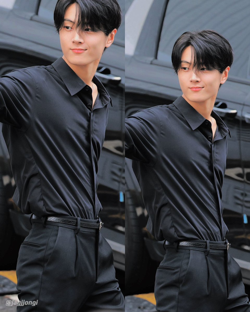 chicpjs's tweet photo. CAN WE PLEASE TAKE A MINUTE TO APPRECIATE JAY’S BODY PROPORTIONS PLEASE????? HE’S A WALKING SCULPTURE, Y’ALL!!!!!! 😭😭😭 https://t.co/1RUqyOBIdE
