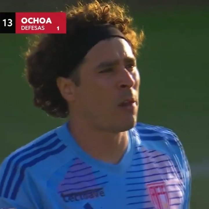 Su primera atajada de Guillermo Ochoa 🐥🫶🏻