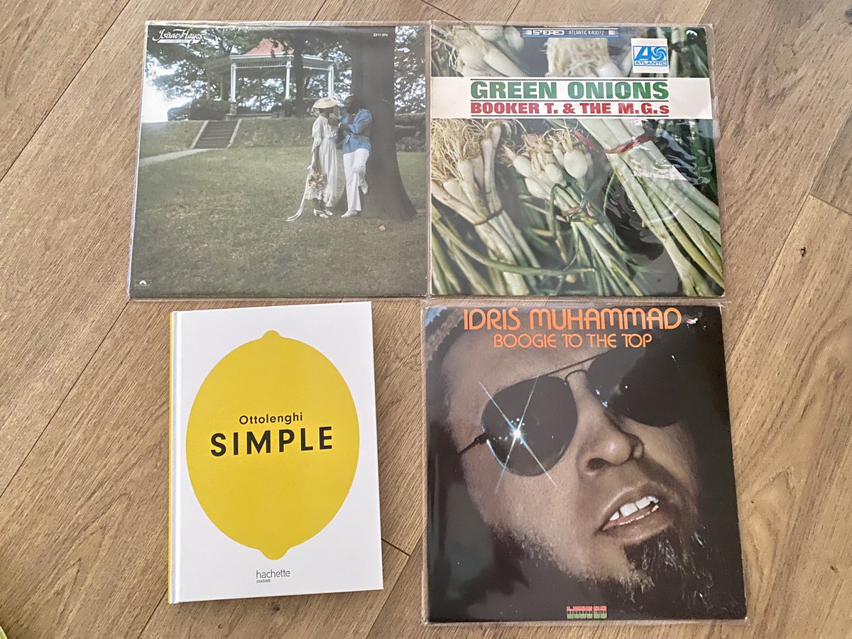 amadeusMach's tweet image. Petits cadeaux du jour !