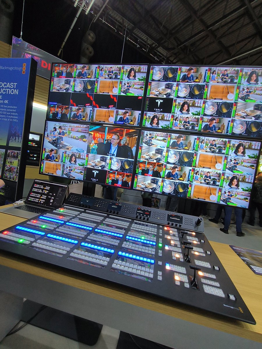 Katie Hall tweet media