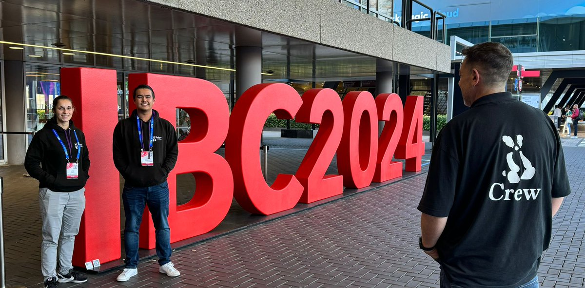 Katie Hall tweet media