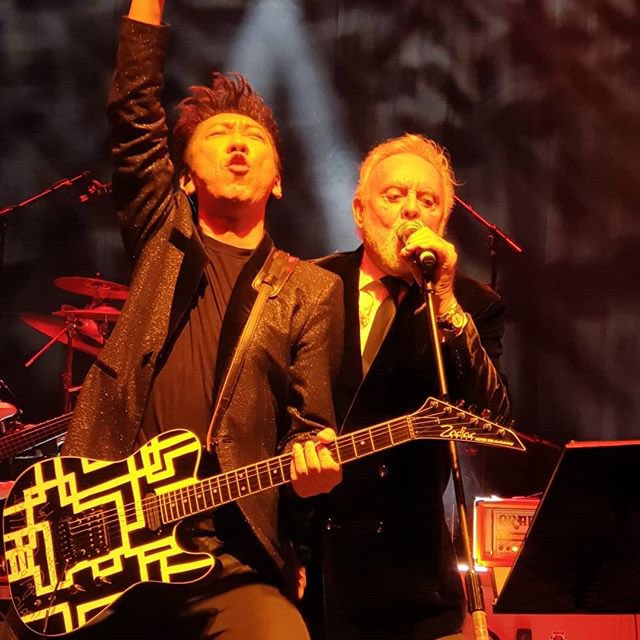 offqueenbandfan's tweet photo. #OTD on 14/09/2019. #RogerTaylor played at the Shepherds Bush Empire in London, UK, during a #SASBand’s concert. https://t.co/oY9wmwvVi4