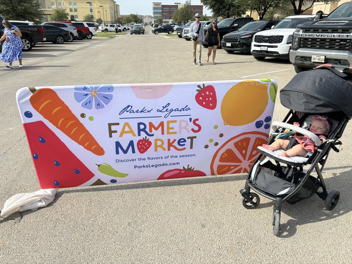 KHarrPositiveOC's tweet photo. Farmers market! @OC_Reagan @OCPresGDW #PositivelyOC https://t.co/uHDV39wscA