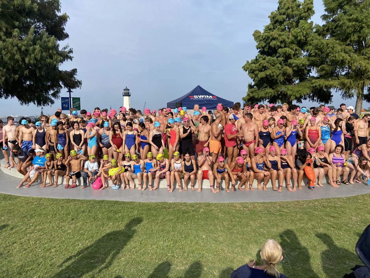 RHSSwimEagle's tweet photo. RHS finished this challenge at distances of 1 mile and .5 mile ! Coach Tori joined them and the team fundraised a total of 1,345 benefiting innovative cancer research.

Go Eagles ! https://t.co/lineGAGbva