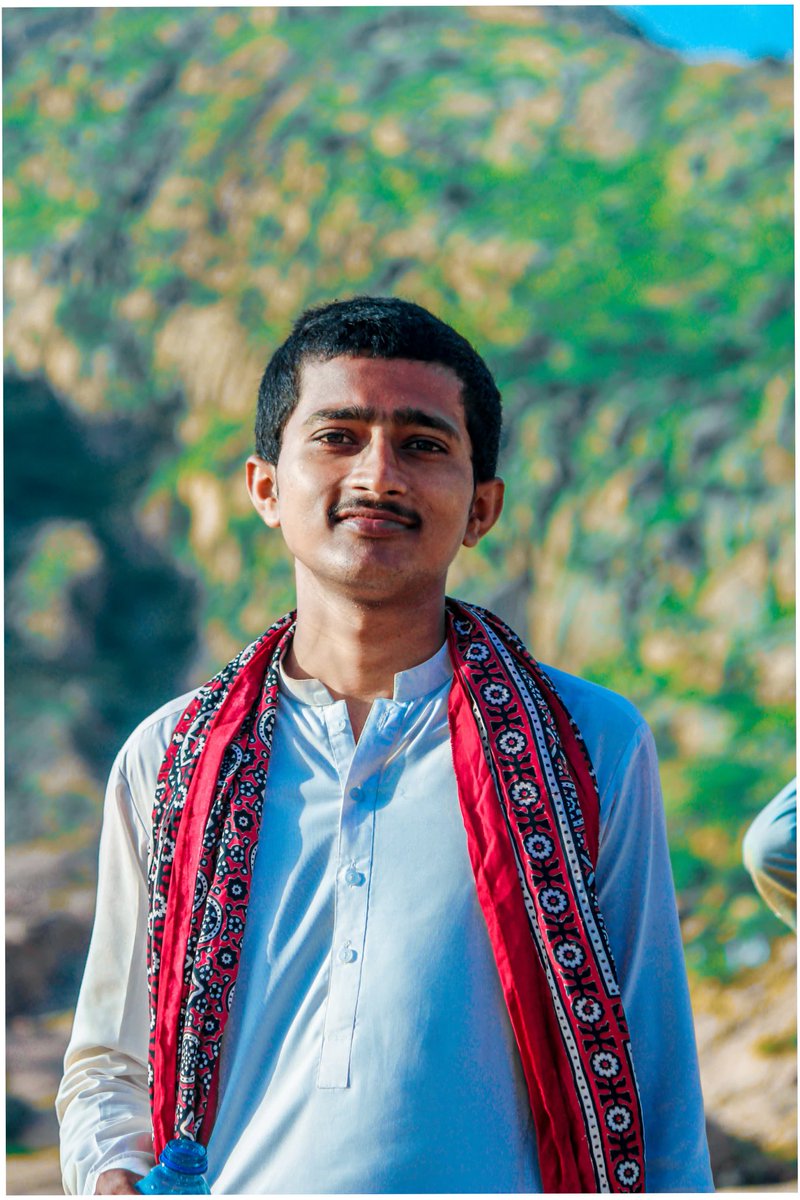 RaghaniKabeer's tweet image. ہم چُپ رہے اس لیے کہ گلشن کا سکوں برباد نہ ہو
نادان سمجھ بیٹھے ہم میں قوت للکار نہیں🖤
#Savekaroonjhar 
#SaveNature
#SaveEcosystem
#EarthMyMother 
#TharNeedsResistance
#BeautyOfThar