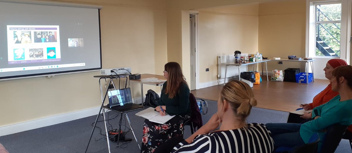 Our Hub members wanted to hear how they could better support siblings of children with SEND, so Sibs came to present this week. Interesting and informative and gave us some great insights and practical things to try. Thank you <a href="/Sibs_uk/">Sibs</a> ! 
October's focus is food and eating!