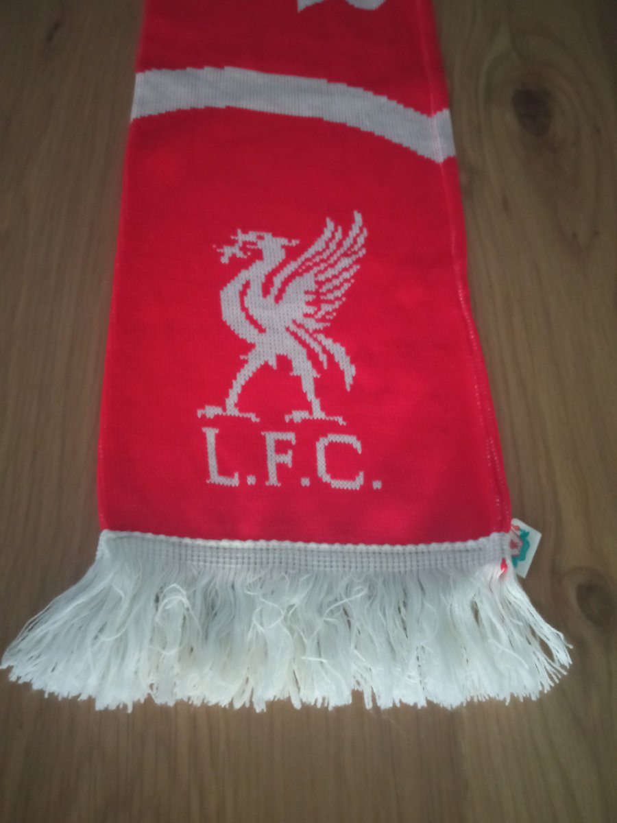 bufandafutstore's tweet photo. 🧣 Bufanda del Liverpool FC (@LFC). https://t.co/oPe8NgnUGD