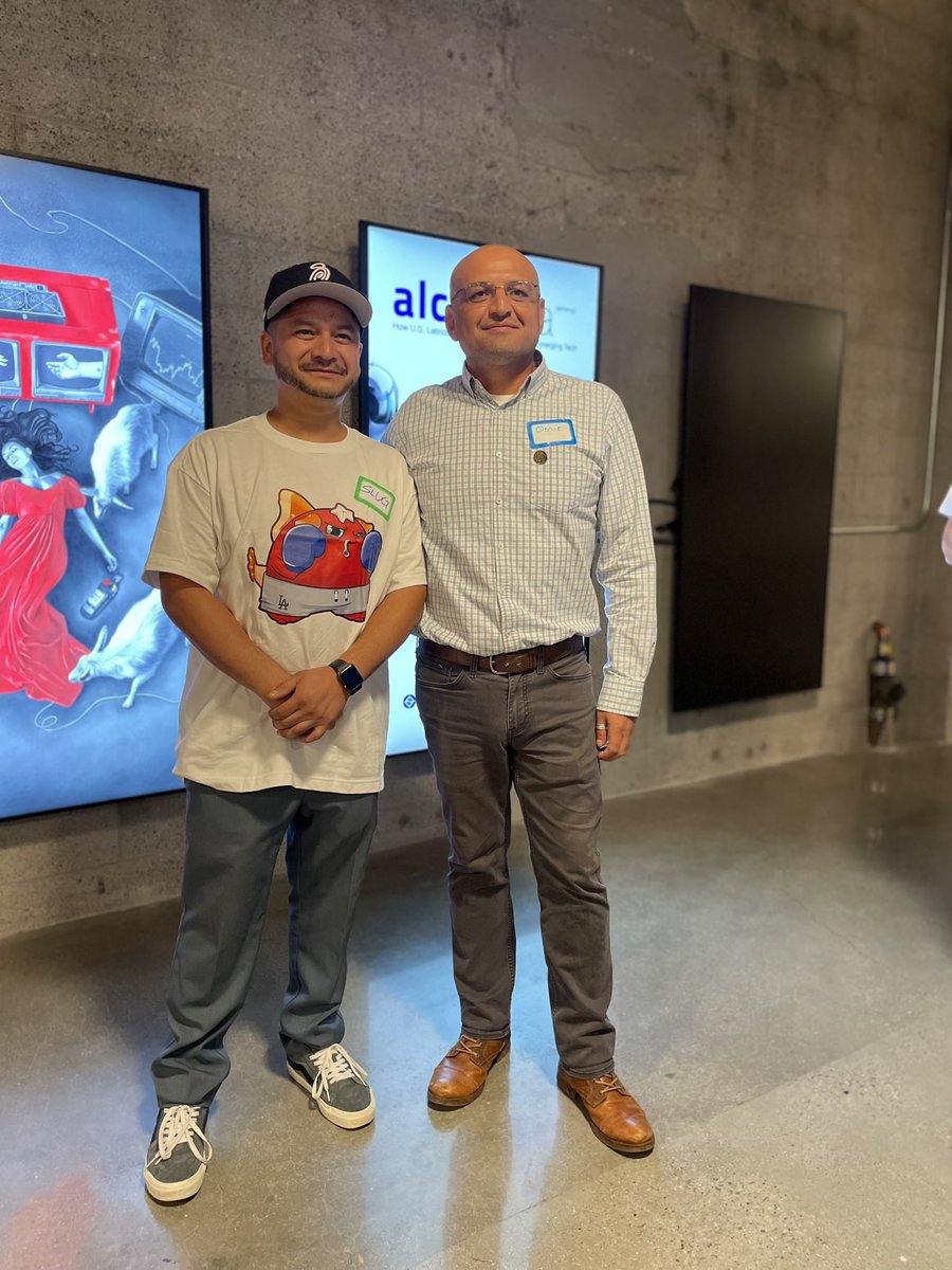 I want to give a special shout out to this man right here.

Ozsie has no idea the impact and impression he has left on me. When meeting him for the first time he was so eager to learn about all the cool things I knew about web3 gaming. Me not knowing I knew so much, he asked why