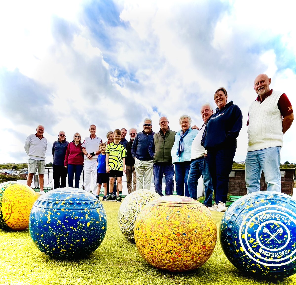 Great fun for some members &amp; families with F&amp;G Bowls Club today. Sign us up😁👍