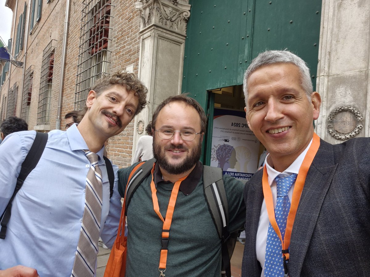 MartinoBelveder's tweet image. Thanks so much @micahgallen and @PaulOffola for participating in the #computational #psychiatry symposium at SIPC @UniFerrara !! #interoception rules