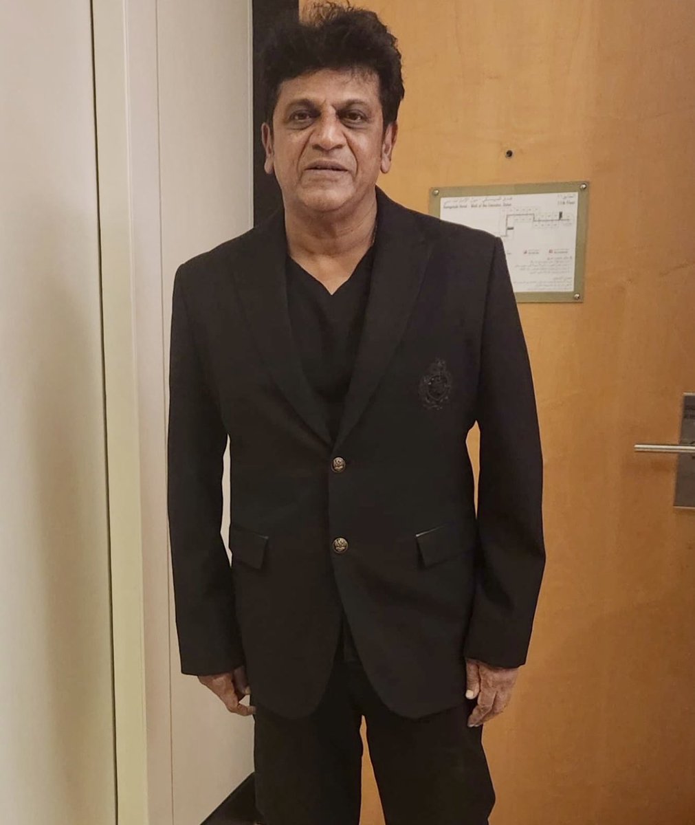 IamHCB's tweet image. 📸 Karunada Chakravarthy @NimmaShivanna and #GeethaShivarajkumar at SIIMA Awards, 2024 in Dubai 

#Shivanna #BhairathiRanagal #SIIMA2024