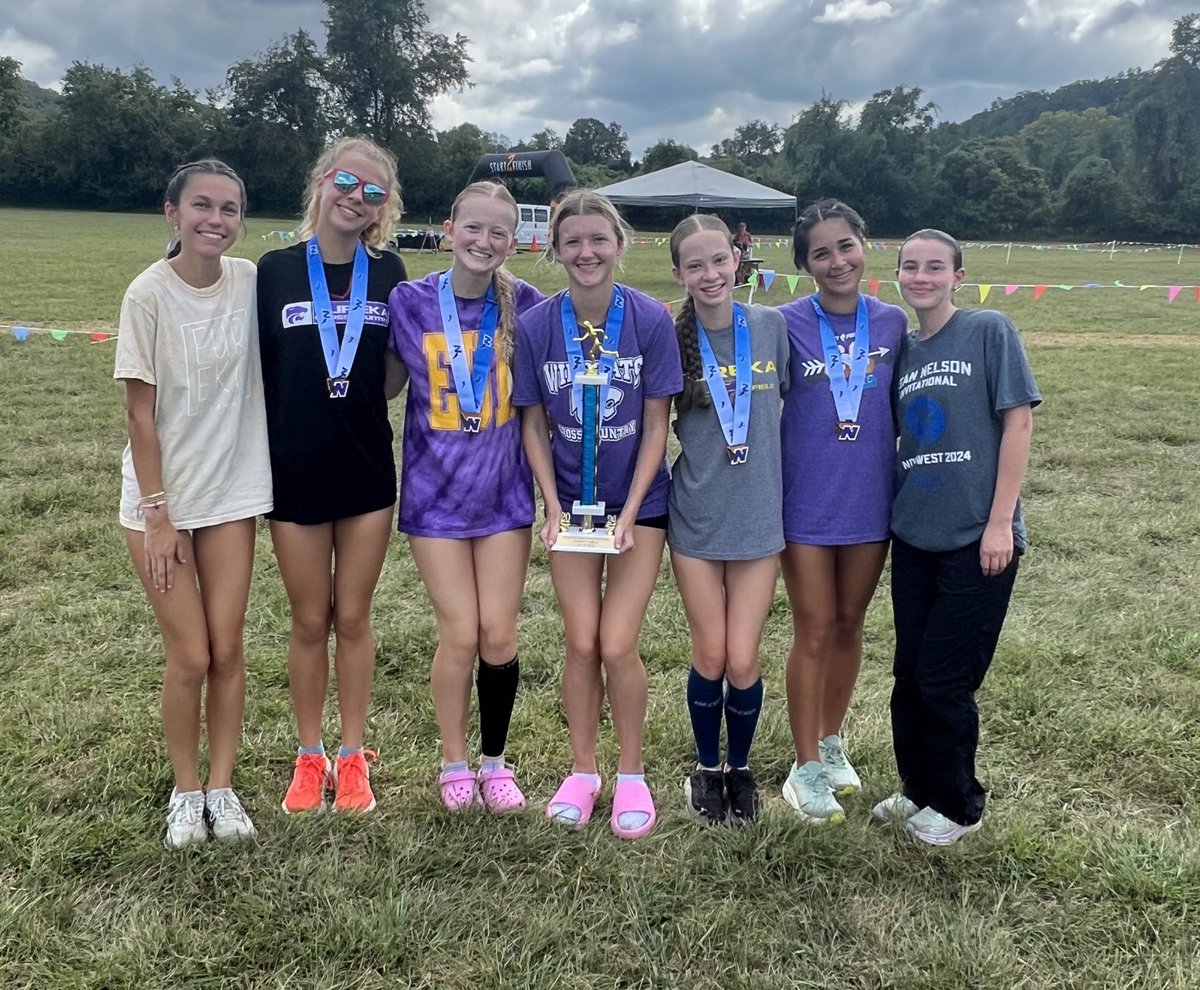Varsity Girls Cross Country won the Stan Nelson Invitational today!  

JV finished 2nd as a team and the freshmen girls also won.