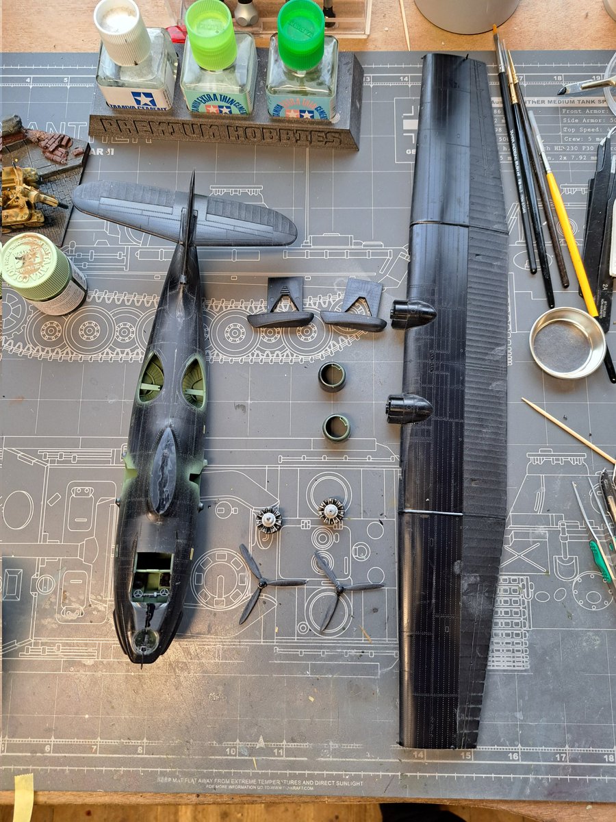 fudge_67's tweet photo. #JFFCat Catalina update wing assembled fuselage closed up all joints sanded just got to reapply some rivets. #rivetcounting #Catalina #PBY5A https://t.co/0yD6qjN7RT