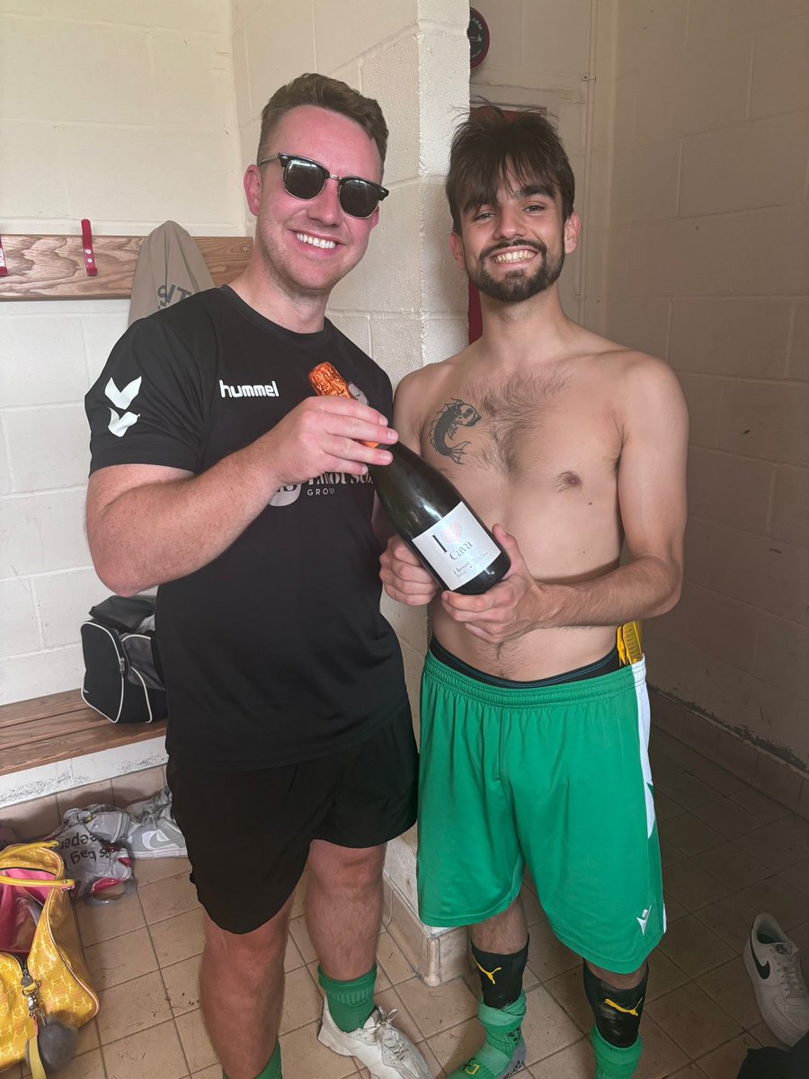 Forest Row FC (@frowfc) on Twitter photo Frow Seconds put their opening day defeat behind them, by beating <a href="/ReigatePrioryFC/">Reigate Priory FC</a> A 4-2 today.
<a href="/Ross_Jones1_/">Ross Jones</a> ⚽️
<a href="/JMould94/">JM</a> ⚽️
<a href="/duckers1992/">C Ducks</a> ⚽️
<a href="/matteo12321/">MattB7</a> ⚽️
MOM to <a href="/MiloYates7/">Milo Yates</a> 🤝 Frow Seconds put their opening day defeat behind them, by beating <a href="/ReigatePrioryFC/">Reigate Priory FC</a> A 4-2 today.
<a href="/Ross_Jones1_/">Ross Jones</a> ⚽️
<a href="/JMould94/">JM</a> ⚽️
<a href="/duckers1992/">C Ducks</a> ⚽️
<a href="/matteo12321/">MattB7</a> ⚽️
MOM to <a href="/MiloYates7/">Milo Yates</a> 🤝