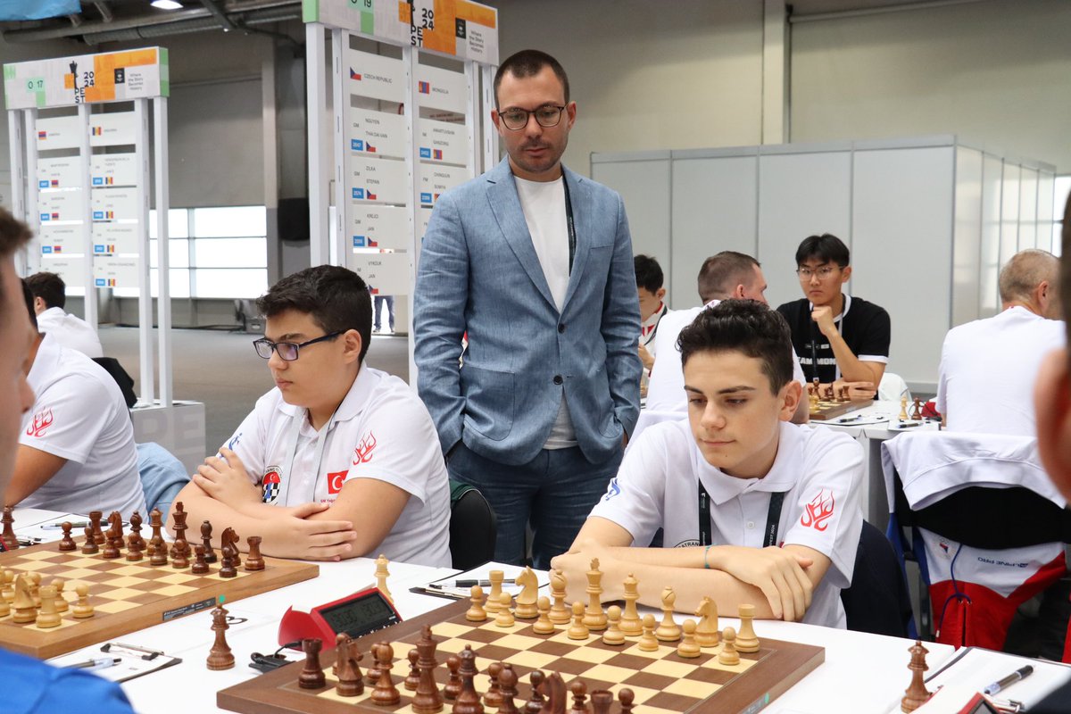 Kayıp Balık Nepo tweet media