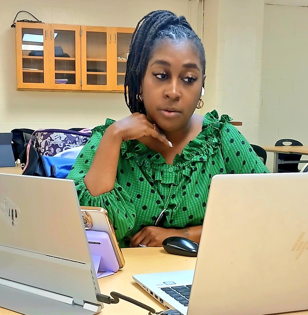 Deitra Ford-Robinson, M.Ed. (@deitramazing) on Twitter photo <a href="/HoustonISD/">Houston ISD</a> <a href="/HISDSPED/">HISD-OSES</a> @HISDNorthDiv <a href="/SashahtxLewis/">Sasha Lewis</a> My TeamEXTRAordinaire Director Partner is always in the W.O.R.K. - Working Optimistically to Reinforce Knowledge to others. 💫🙌🏾 @TeamHISD @HisdAcademics <a href="/C_j1908/">CLee</a> #skills #data #curriculum #instruction #ProfessionalDevelopment <a href="/HoustonISD/">Houston ISD</a> <a href="/HISDSPED/">HISD-OSES</a> @HISDNorthDiv <a href="/SashahtxLewis/">Sasha Lewis</a> My TeamEXTRAordinaire Director Partner is always in the W.O.R.K. - Working Optimistically to Reinforce Knowledge to others. 💫🙌🏾 @TeamHISD @HisdAcademics <a href="/C_j1908/">CLee</a> #skills #data #curriculum #instruction #ProfessionalDevelopment