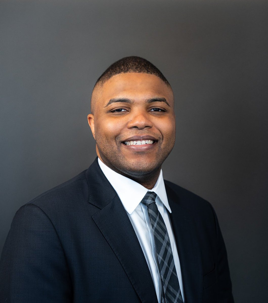 Hello #MedTwitter!

I’m Josef Williams, I am a 4th year medical student at Georgetown University School of Medicine. I will be applying #Neurosurgery for #Match2025!

I am currently interested in vascular neurosurgery as well as spine!

Hobbies: Cologne, sports, and reading