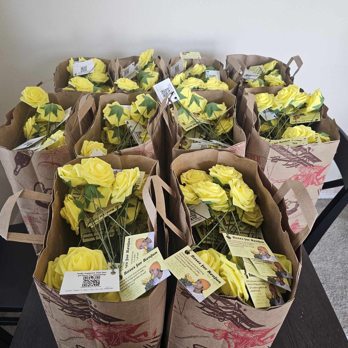 TDS3 today! come find me to participate in my "Roses for Renjun" fan project!

thanks again to <a href="/kloudkpop/">Kloud K-Pop! ☁️</a> for their support!

x.com/_BobaQueen_/st…

#TDS3inUS #TDS3inOAK #TDS3 #NCTDREAM_THEDREAMSHOW3 #NCTDREAM_WORLDTOUR #NCTDREAM_THEDREAMSHOW3_OAKLAND #TDS3INOAKLAND #NCTDREAM