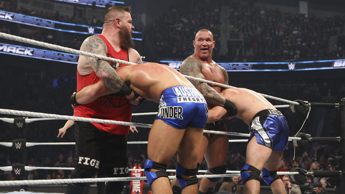 720Wrestling's tweet photo. The amazing images of SmackDown, Sept. 13, 2024: photos https://t.co/SxSVuWqy0i https://t.co/hNlRW4gGv3