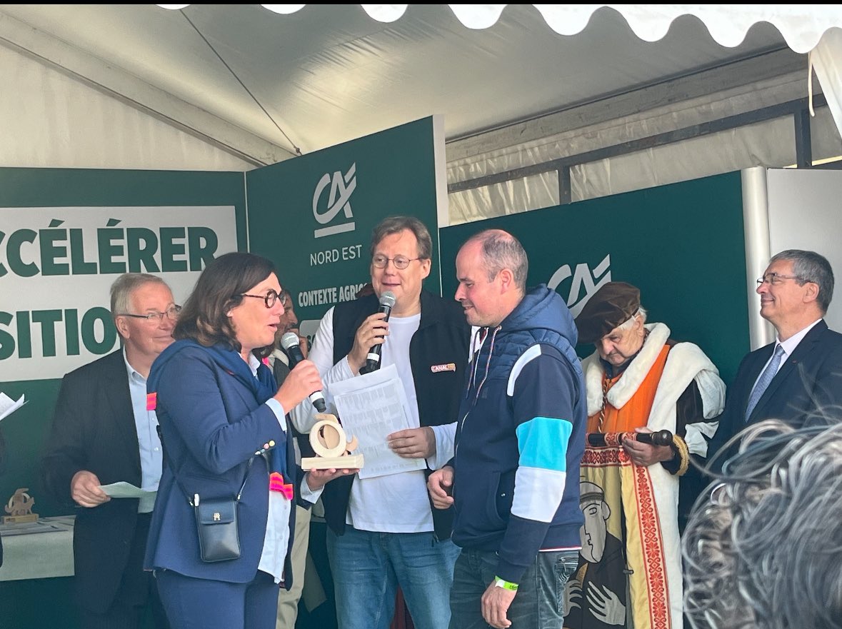 Remises de prix à la foire de La Capelle.
Bravo à l’ensemble des participants.  
Fiers de vous nourrir 
#FoiredeLaCapelle