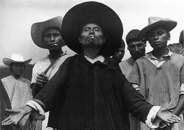 vintagestuff4's tweet image. Mexican Rebels
by Trudi Blom