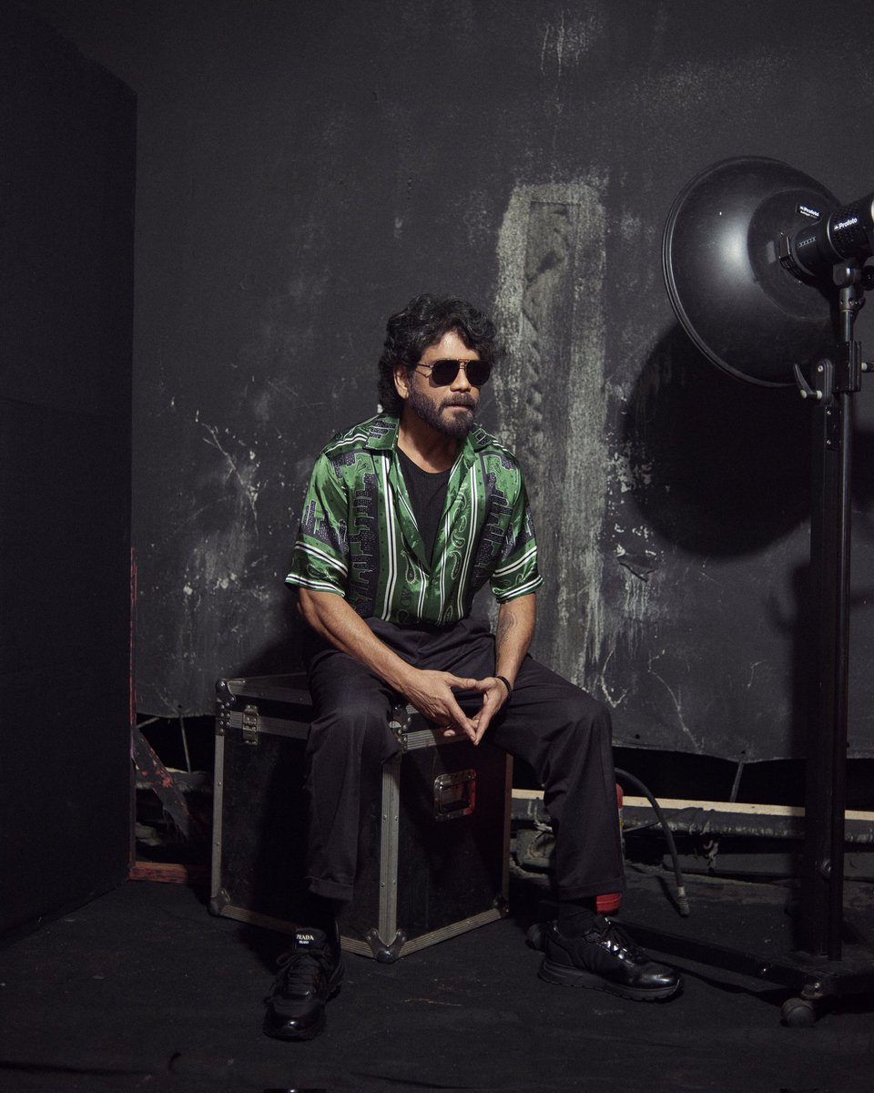 NarendraPosa1's tweet image. Vodiyamma Looks tho Sampestunav Anduke Bigboss Chusedi Looks Kosame My Demigod King @iamnagarjuna #Bigboss8