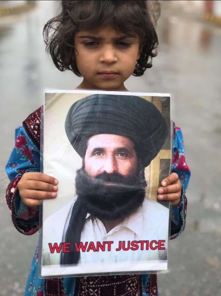 مہرگل مری کا خاندان آج بھی اس کی واپسی کی امید میں جیتا ہے، مگر ہر دن ان کے لیے اذیت اور بے بسی کا ایک نیا باب کھولتا ہے۔ راتیں نیند سے محروم، دن خاموش دعاؤں میں گزر جاتے ہیں۔ پورا خاندان،رشتے دور،دوست ایک نہ ختم ہونے والے انتظار کی تصویر بن کر رہ گئے  ہیں۔ 
#ReleaseMehrgulMarri