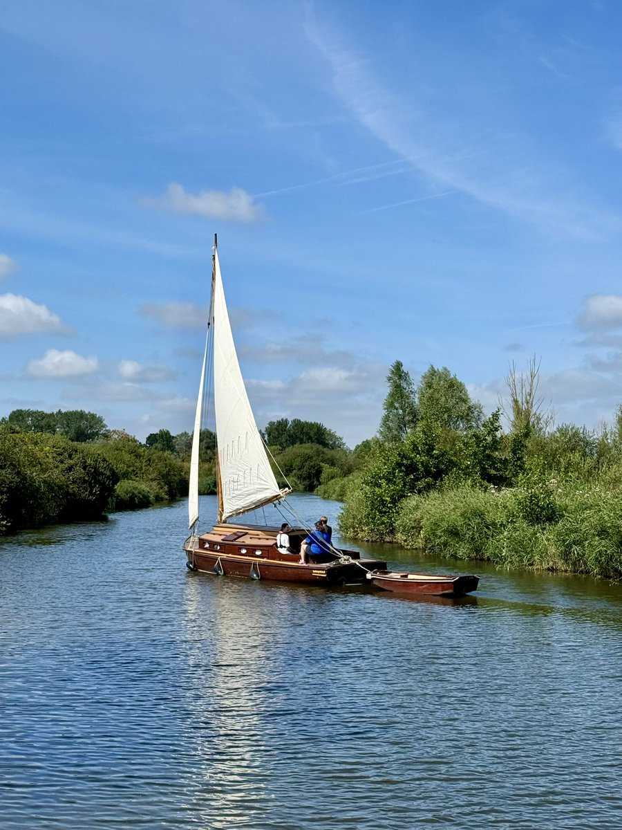 Dj_Matt_EP's tweet photo. @NorfolkBroadsNP @norfolkbroads #norfolkbroads #boating #norfolk #boatingholiday #summer #sail #sailboat https://t.co/1J6aZkhrpR