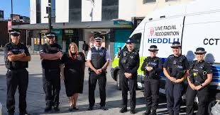 Police and crime commissioner supports AI to reduce crime

hampshirechronicle.co.uk/news/24583402.…