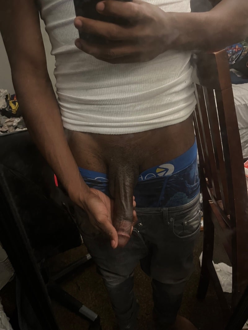 PhoenixPervert's tweet photo. Showing up to someone's house blindly because they said they will smoke u out with crystal meth if you let them treat you like a bitch and do whatever they want to you is a risk.... but when you get there and find out he's black and pulls this out of his pants 🤤#ILoveBlackCock https://t.co/tmVgNF5KgR
