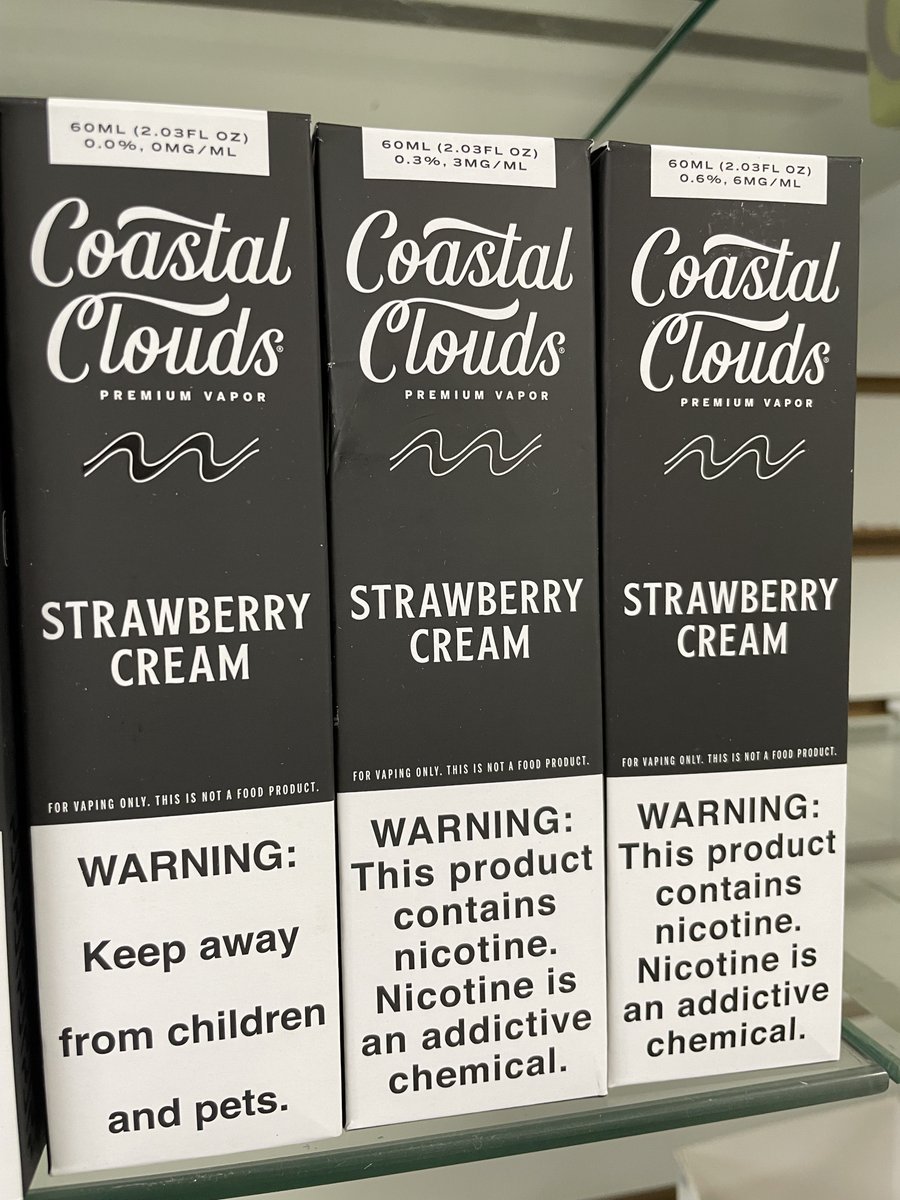 SilverVapes's tweet photo. For you sweet lovers! Check out Coastal Clouds vape juice Strawberry 📷 Cream! A blend of crunchy berry-flavored crispy rice 📷 treats with a dollop of marshmallows! Available in 0mg, 3mg, and 6mg! Order online or come by the store! https://t.co/zZJSE29FgM #vape #ejuice #eliquid https://t.co/J4DBnodYE0