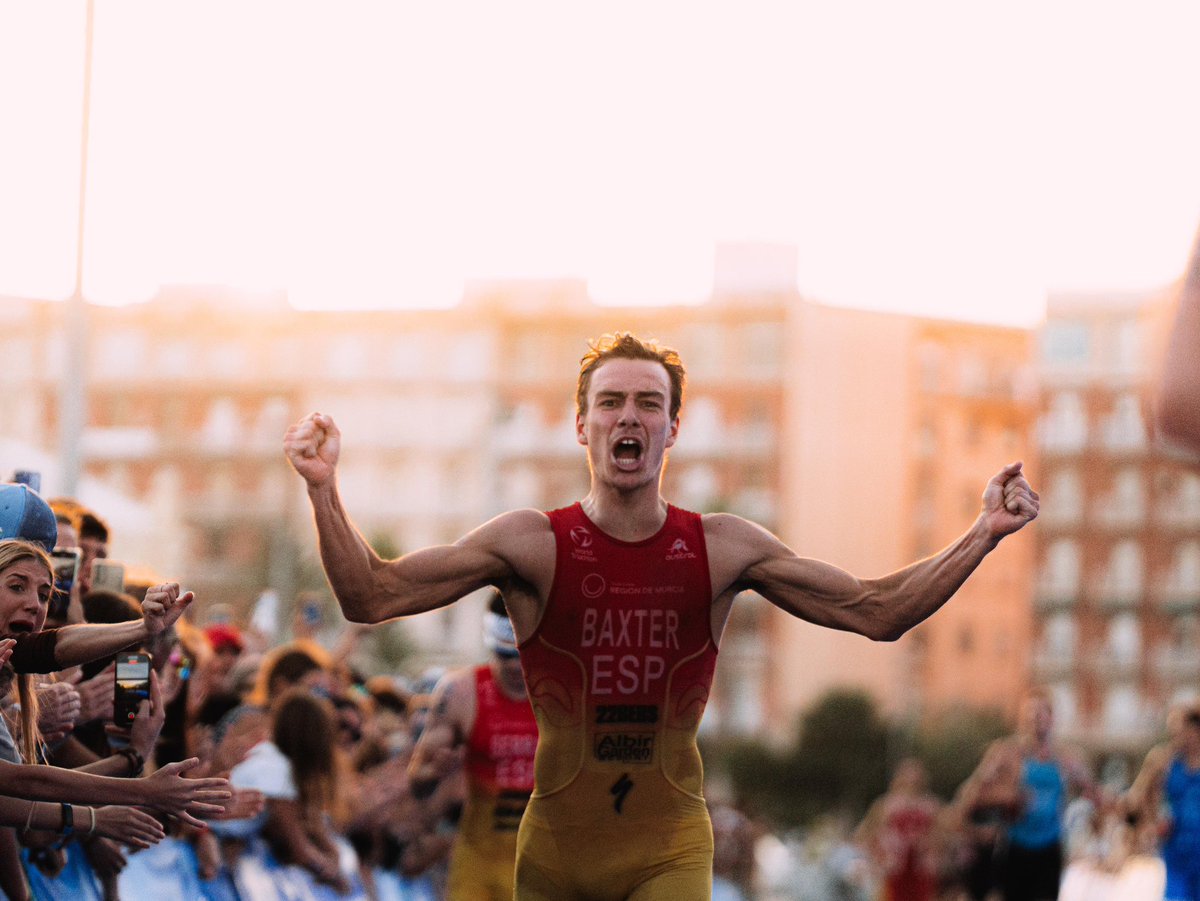 STUNNER 🤩

Your men’s #ValenciaWC 🇪🇸 top 3️⃣👇

🥇 David Cantero 🇪🇸
🥈 Callum McClusky 🇦🇺
🥉 Sergio Baxter🇪🇸

#Triathlon
