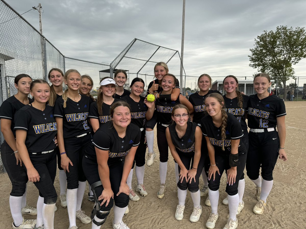 SPwildcatsne's tweet photo. In the second game of the day, Charlee Wegner threw her first career no hitter. She wanted her teammates in her picture as she couldn’t have done it without them! #WeAreStPaul https://t.co/ddcYoTQI51