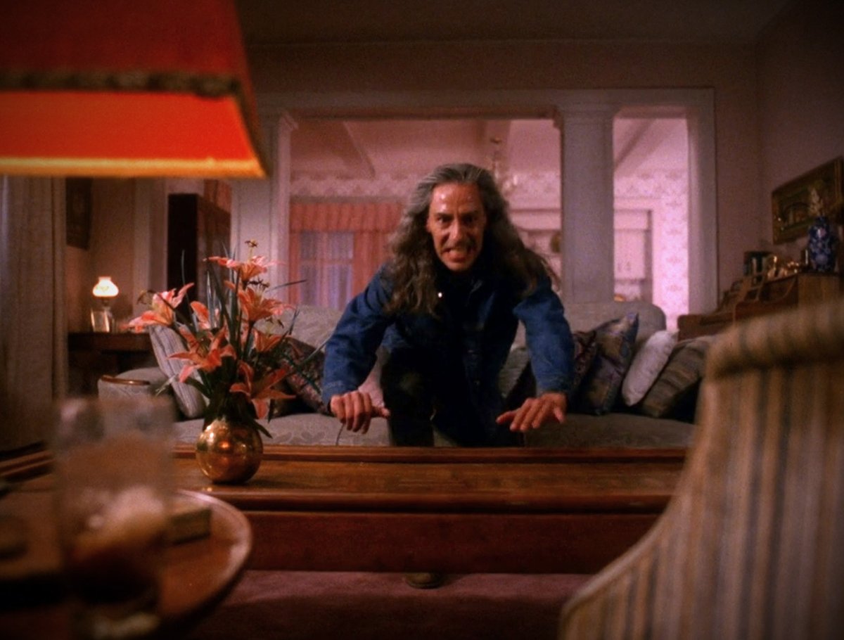 choppingwoodpod's tweet image. Lynch horror