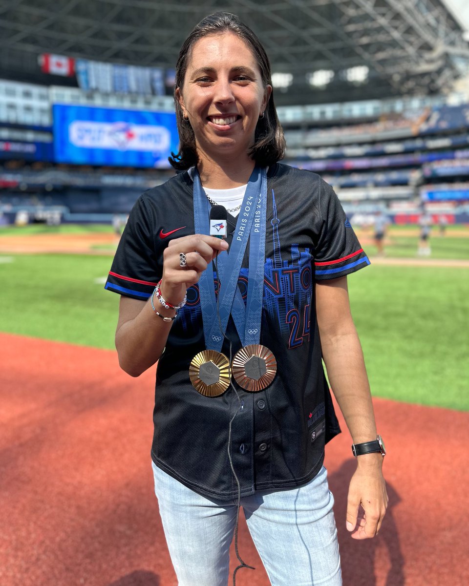 Can’t stop CN these medals 🥇🥉

Mississauga’s Katie Vincent - Canada’s FIRST EVER Gold Medallist in Canoe Sprint and the World Record holder is here!