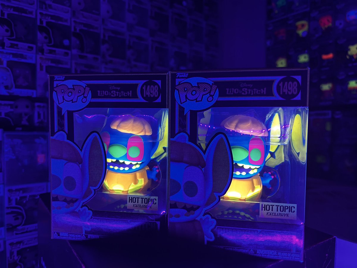 tdragons345's tweet photo. Very cool Glow from the new Hot Topic Stitch Blacklight Pop!!! That being said. Let’s give one away. Just Follow, Like, and  Repost for a chance to win. Winner will be selected TONIGHT!!! https://t.co/btODpxCm4l