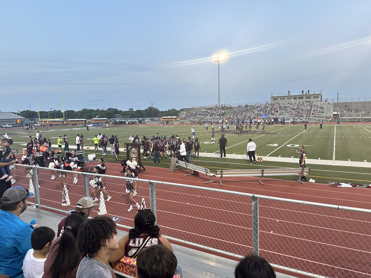 Lockhart MBB (@lockhartmbb) on Twitter photo Lockhart Basketball came together for a Friday night full of team bonding! We started off supporting <a href="/LocVB44/">Lockhart Volleyball</a> and then walked across to check out <a href="/1LHSLions/">Lockhart Lion Football</a> team this past Friday! We love supporting all of our student-athletes! <a href="/LocLions/">Lockhart Athletics</a> #TLW #SlowGrind Lockhart Basketball came together for a Friday night full of team bonding! We started off supporting <a href="/LocVB44/">Lockhart Volleyball</a> and then walked across to check out <a href="/1LHSLions/">Lockhart Lion Football</a> team this past Friday! We love supporting all of our student-athletes! <a href="/LocLions/">Lockhart Athletics</a> #TLW #SlowGrind