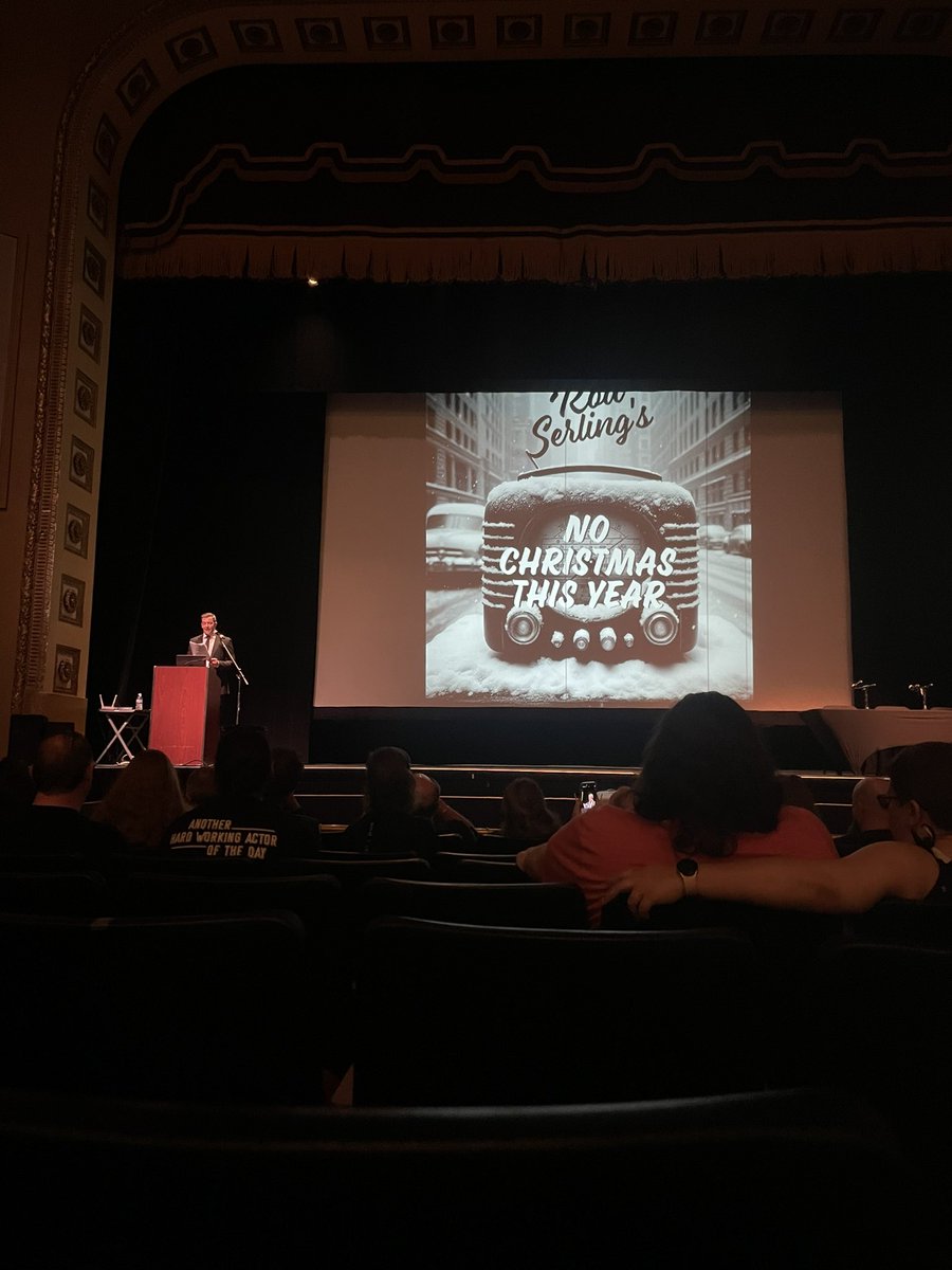 FOMO alert. If you’re not at @TZSerlingFest you’re missing Tom Eliot blessing the crowd with a long-lost Serling radio play - aired for the first time in 70 years. <a href="/TwilightZoneNet/">The Twilight Zone Podcast</a>