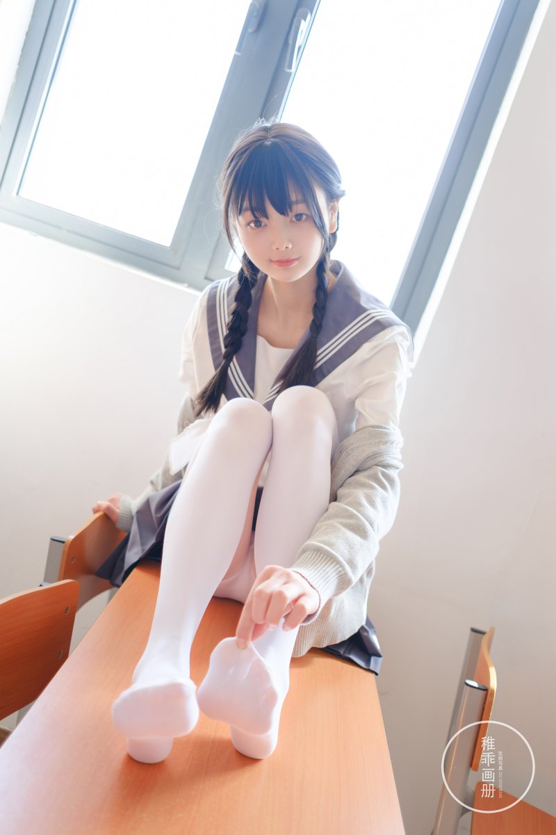chixiyee's tweet photo. 稚乖画册 NO.005 晴空03 双马尾jk https://t.co/kxKrMvV7Xw