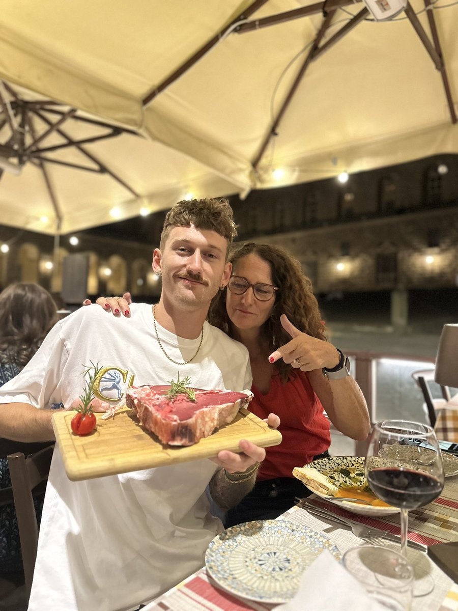 Backwood Benny tweet media