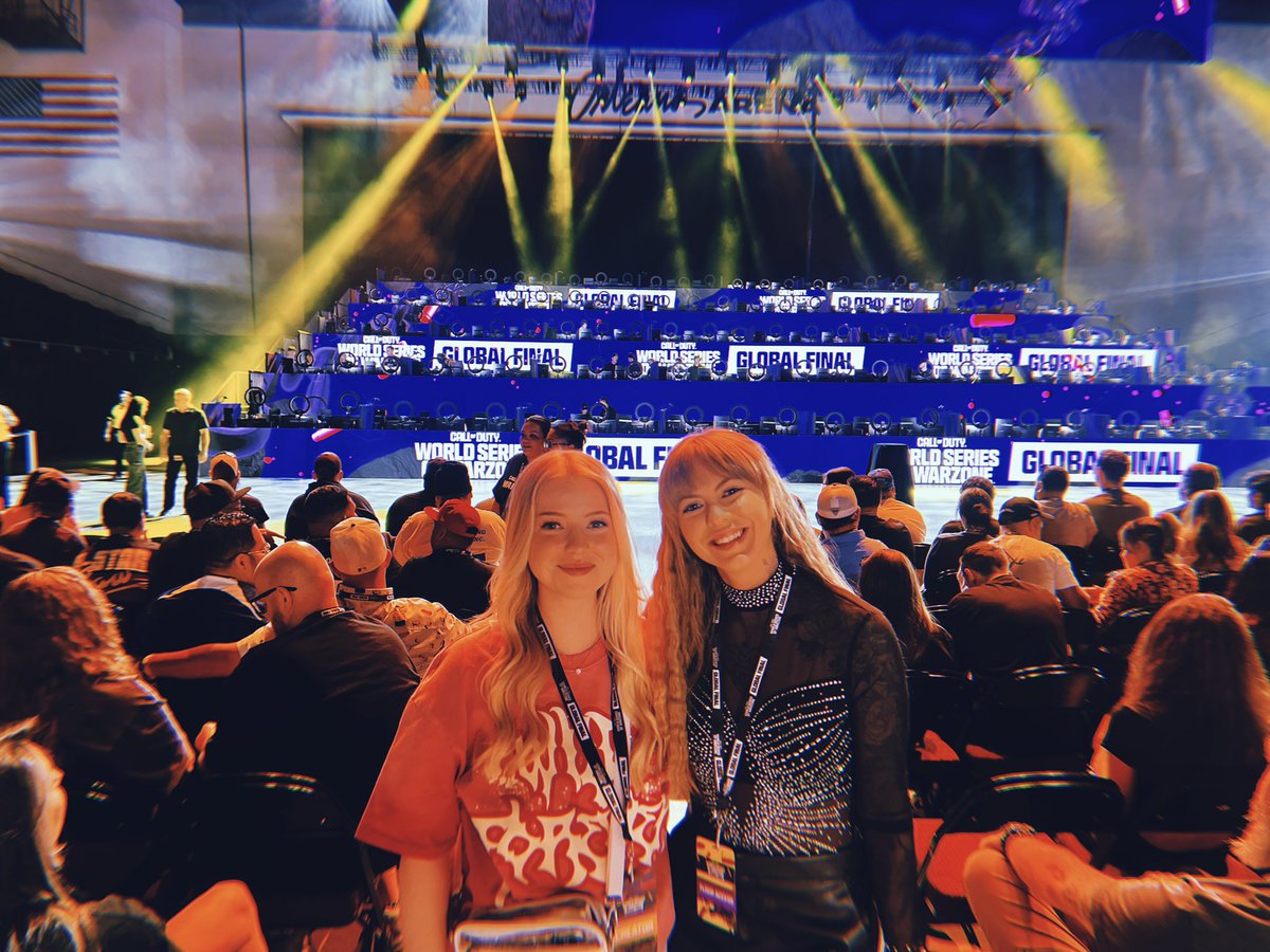 PrinUniCorn's tweet image. We made it 👁️👄👁️ #WSOWGlobalFinal ✨🦄🤍