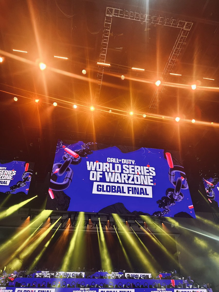 PrinUniCorn's tweet image. We made it 👁️👄👁️ #WSOWGlobalFinal ✨🦄🤍