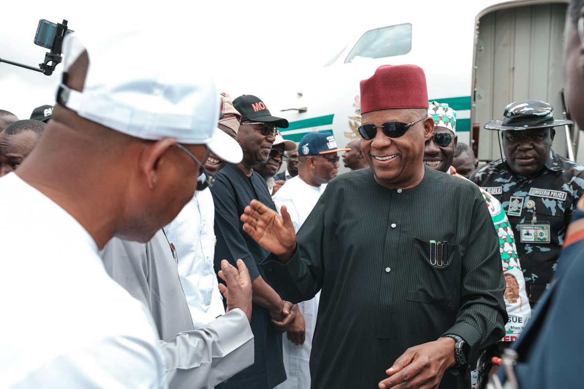 officialSKSM's tweet photo. Vote Okpebholo To Birth A Functional State, VP Shettima Urges Edo Citizens

* Says state will benefit from positive change with increased Federal allocation

The Vice President, Senator @KashimSM, has implored the people of Edo State to vote for the candidate of All Progressives Congress (@OfficialAPCNg), Senator @m_akpakomiza, in next Saturday's Governorship election in the state in order to birth a state that is functional.

According to him, Edo State, at the moment, needs a strategic thinker, a builder, and a man of the people who can rally the people of the State.