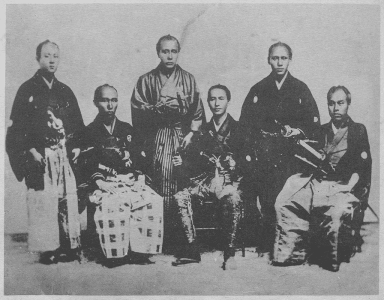 dondonmedia's tweet photo. Parmi les 96 membres de cette délégation, on retrouve Fukuzawa Yukichi, une figure clé dans la future modernisation du Japon. https://t.co/t7PNzJxdKW