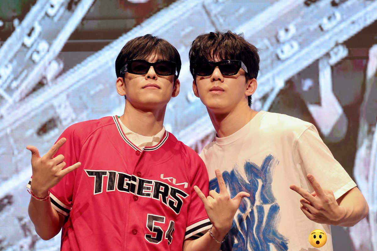 🤟😎🤟😎✌️

240913 BDM #원필 #도운