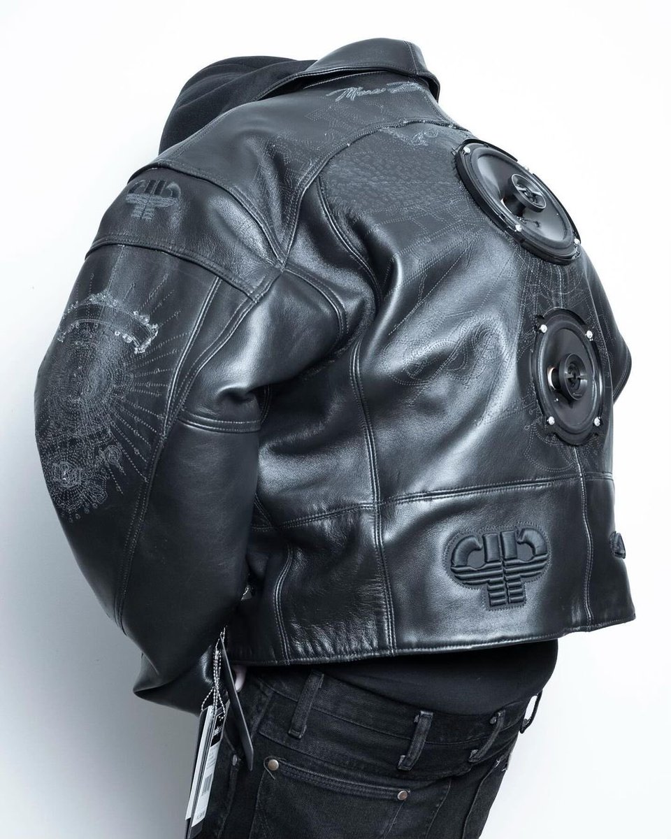 新品 00's pelle pelle 入手困難 ガチャベル playboy
