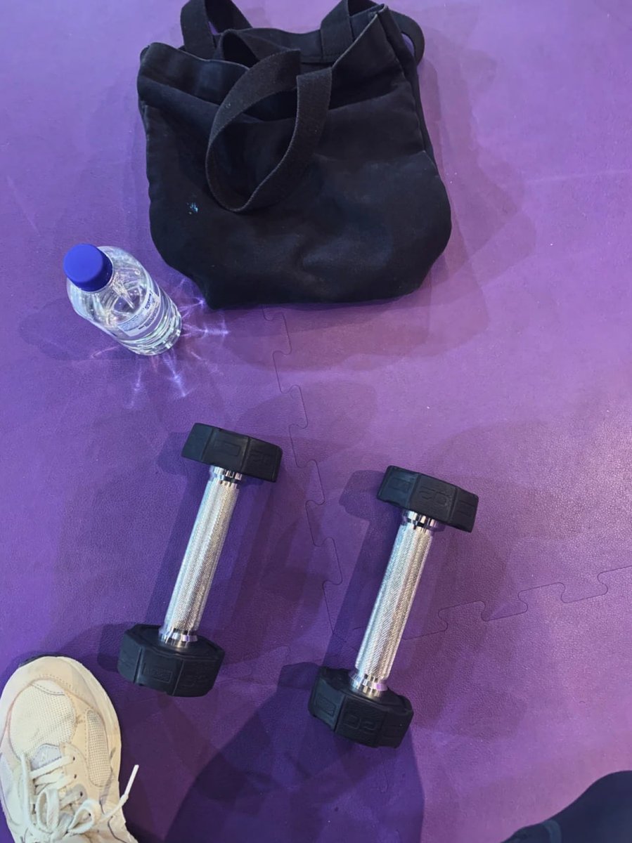 ResumesWR's tweet photo. Find your rhythm, crush your goals https://t.co/68d0QYv0aa